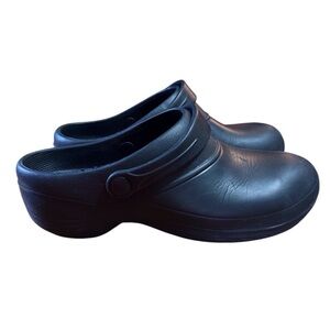 Easy Street Easy Works black lightweight slip on clog work shoe women’s size 9